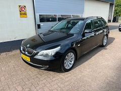 BMW 5-serie Touring - 525d Business Line Edition I 1E EIGENAAR NAVI LEDER CLIMATE AUTOMAAT TREKHAAK ELECTRISCH