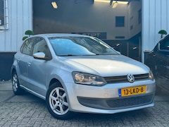 Volkswagen Polo - | 1.4-16V | AUTOMAAT | 5 DRS | AIRCO | 4X ELEK. RAMEN | CARPLAY | APK | ORIG. NL |