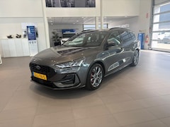 Ford Focus Wagon - 1.0 EcoBoost Hybrid ST Line X TREKHAAK | B&O AUDIO | CAMERA | CRUISE CONTROL | APPLE CARPL