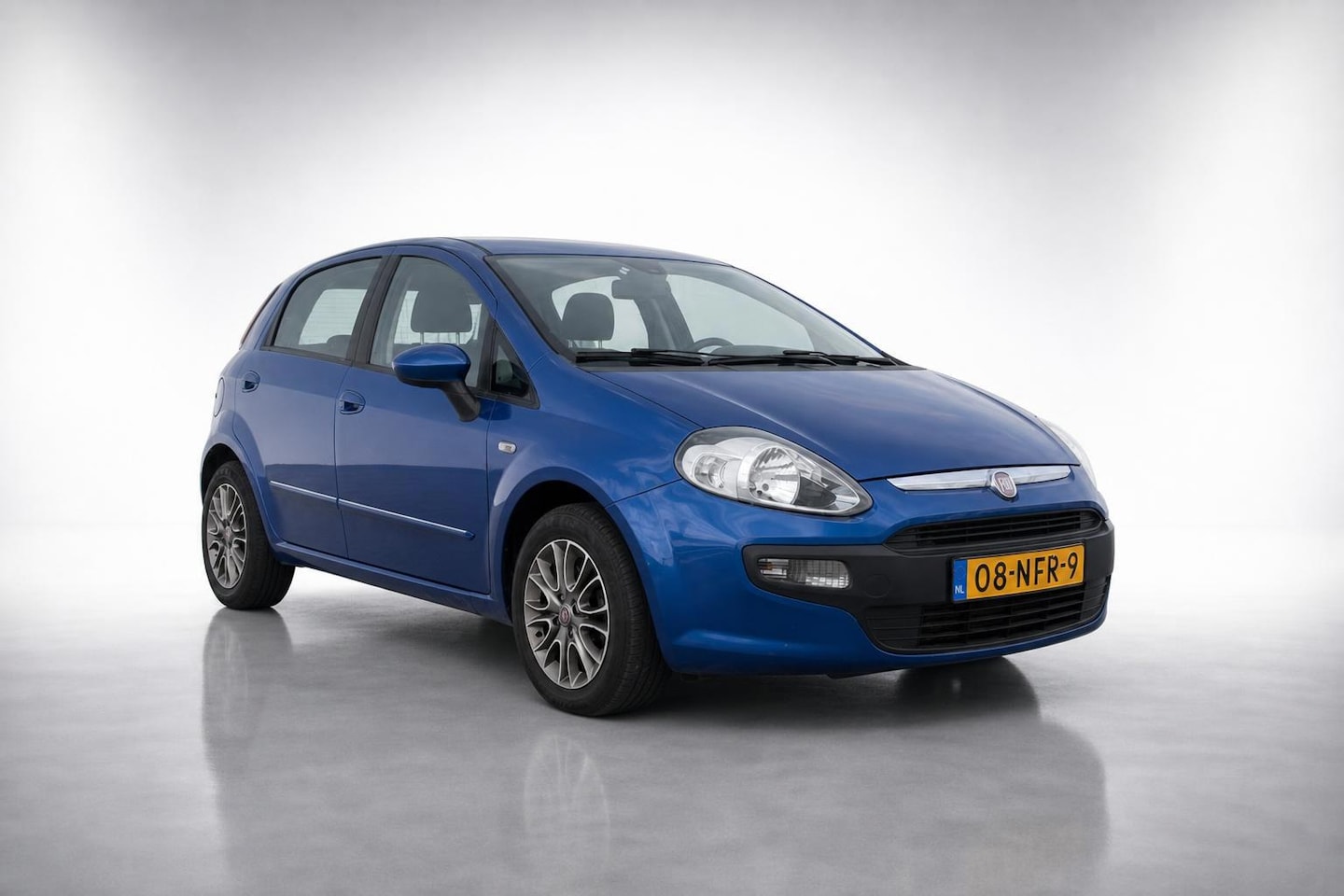 Fiat Punto Evo - 1.4 Active|airco|cruise|park.sens|automaat - AutoWereld.nl