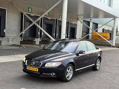 Volvo S80 - 2.0 TURBO AUTOMAAT SUMMUM LEDER/XENON/NAVIGATIE