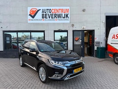 Mitsubishi Outlander - 2.4 PHEV S-Edition 2019 Zwart 224pk