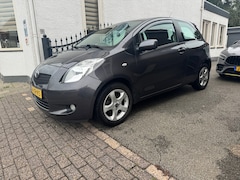 Toyota Yaris - 1.3 VVTi Sol