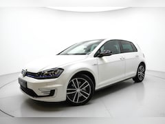 Volkswagen Golf - 1.4 TSI GTE LEER SFEERV CAMERA CARPLAY