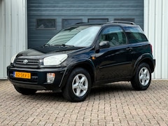 Toyota RAV4 - 2.0-16V VVT-i Luna 4x4 AUTOMAAT / AIRCO / APK