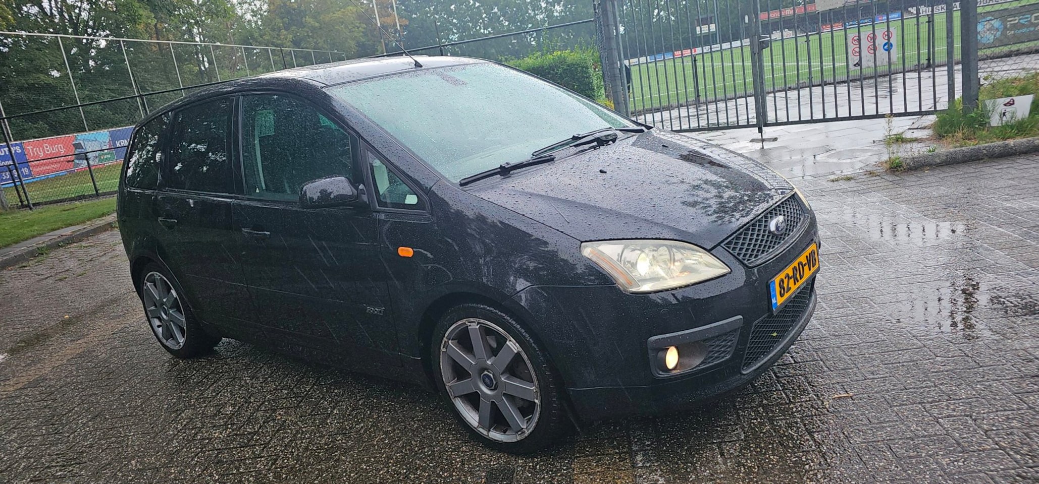 Ford Focus C-Max - 2.0-16V Sport leer xenon velgen etc - AutoWereld.nl