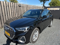 Audi Q3 - 45 TFSI e S edition