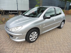 Peugeot 206 - 1.4 Génération AIRCO
