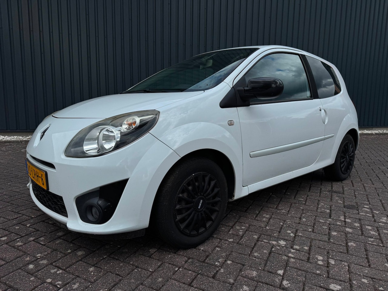 Renault Twingo - 1.2-16V Dynamique 1.2-16V Dynamique (AIRCO/STUURBEKRACHTIGING/APK2027) - AutoWereld.nl