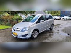 Opel Zafira - 1.6 111 years Edition 7 persoon bj 2011