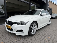 BMW 3-serie Touring - 318i M Sport Edition / apk 8-2027