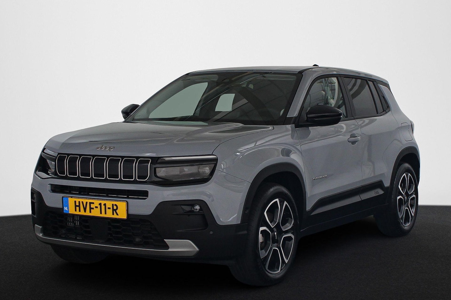 Jeep Avenger - 1.2 e-Hybrid Summit Keyless Navigatie Elektrische Achterklep - AutoWereld.nl