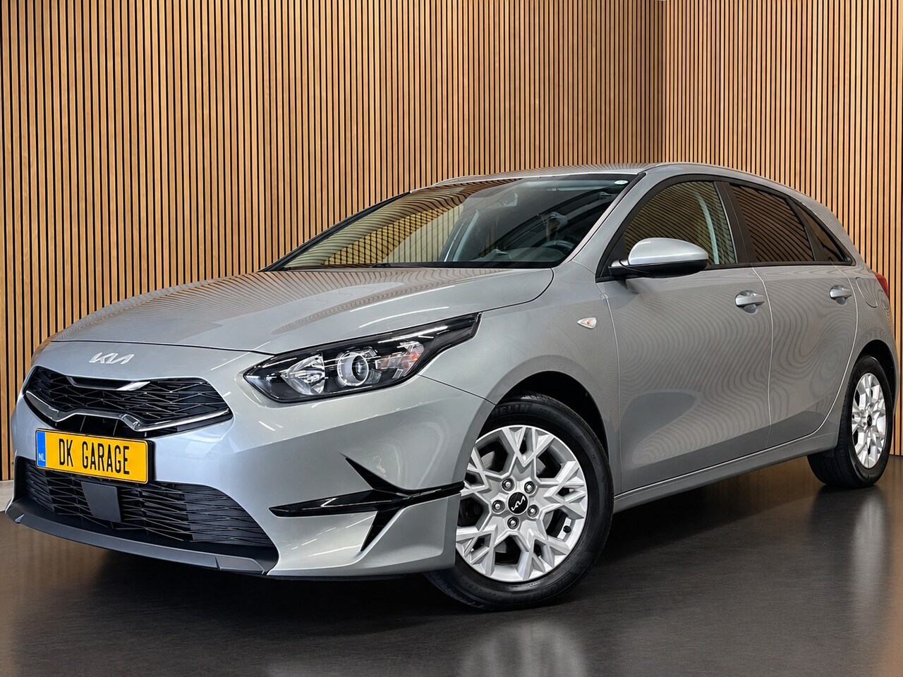 Kia Cee'd - Ceed 1.0 T-GDi DynamicLine|AFN.TREKHAAK|APPLE CARPLAY, ANDROID AUTO|STOEL+STUURVERW.|CAMER - AutoWereld.nl