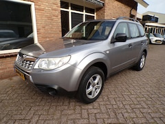 Subaru Forester - 2.0 X Intro