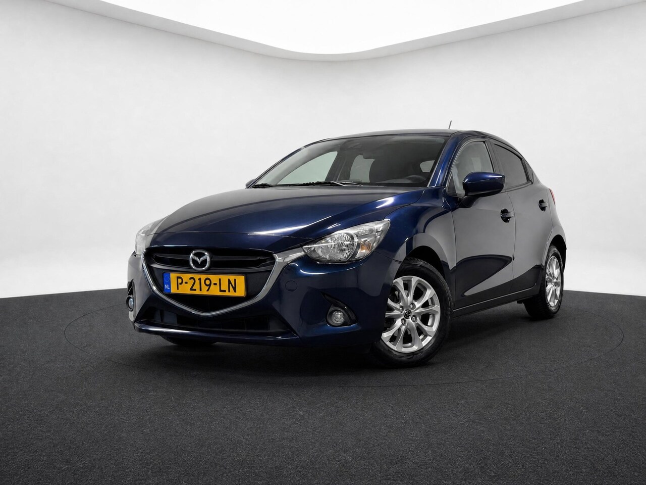 Mazda 2 - 1.5 Skyactiv-G S|NAVI|CRUISE|LM-VELG|APK 5-2027 - AutoWereld.nl
