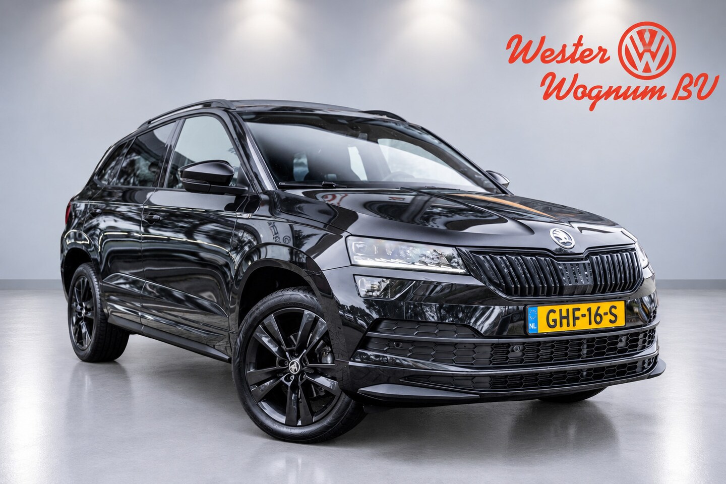 Skoda Karoq - 1.5 TSI ACT Sportline Business | Autom. | Navi | PDC | Cruise | LED - AutoWereld.nl