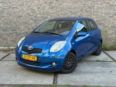 Toyota Yaris - 1.3 VVTi Sol Airco Trekhaak