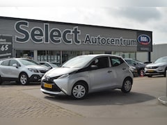 Toyota Aygo - 1.0 VVT-i X-fun |AIRCO|5 DRS| BLUETOOTH| NAVIGATIE|NL AUTO