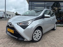 Toyota Aygo - 1.0 VVT-i x-Play