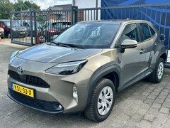 Toyota Yaris Cross - 1.5 Hybrid Comfort / FABRIEKSGARANTIE / APPLE CARPLAY / CAMERA / CRUISE CONTROL