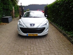 Peugeot RCZ - 1.6 THP met alle onderhoud boeken en nap aanwezig distributie riem is ook vervangen