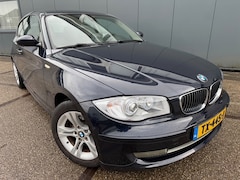 BMW 1-serie - 120i | Carplay | Navi | Airco | PDC |