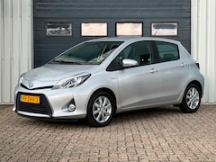 Toyota Yaris - 1.5 Full Hybrid Aspiration 2e EIG/NAVI/CRUISE