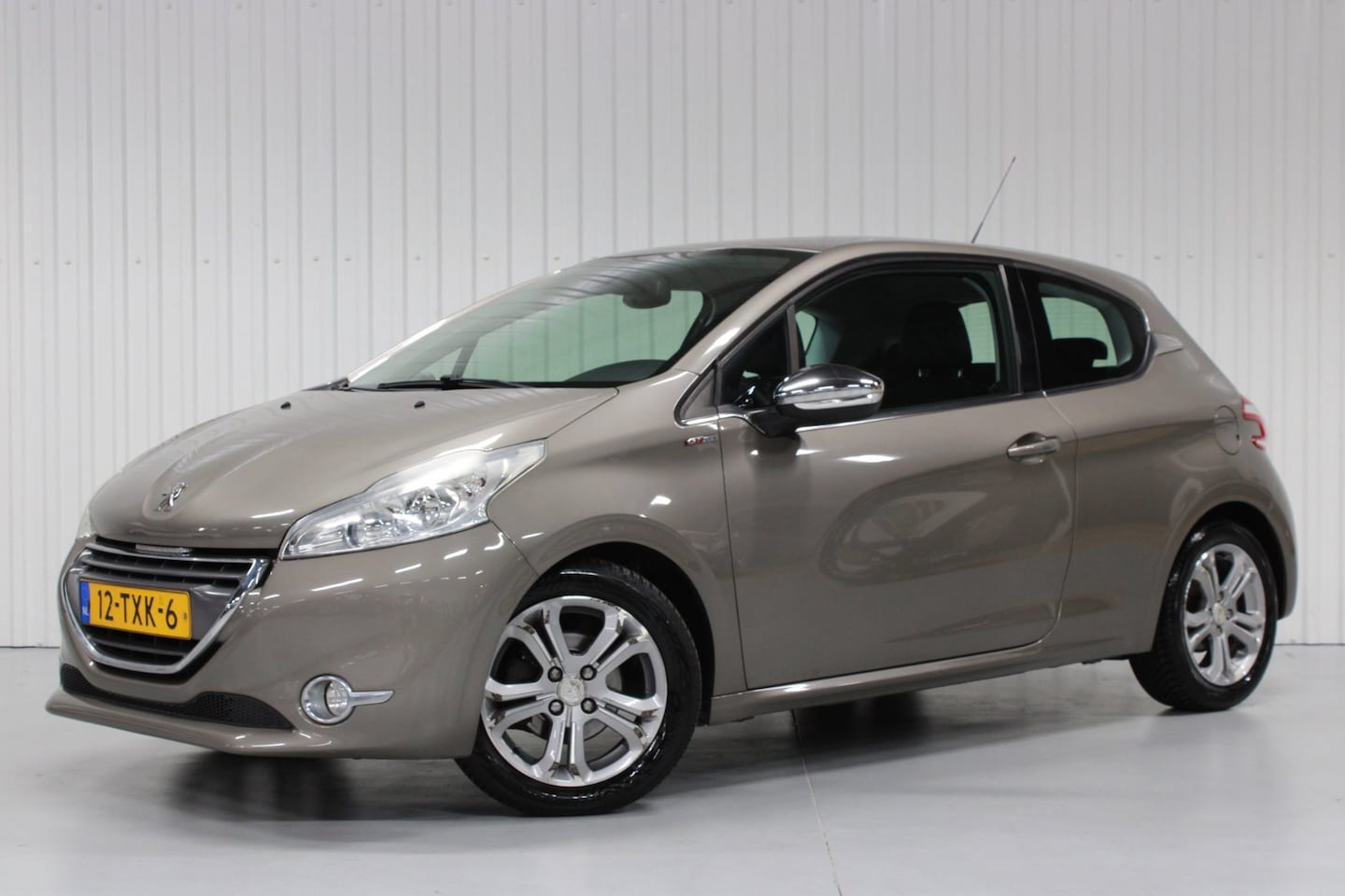 Peugeot 208 - 1.4 Vti Allure 1.4 VTi Allure - AutoWereld.nl