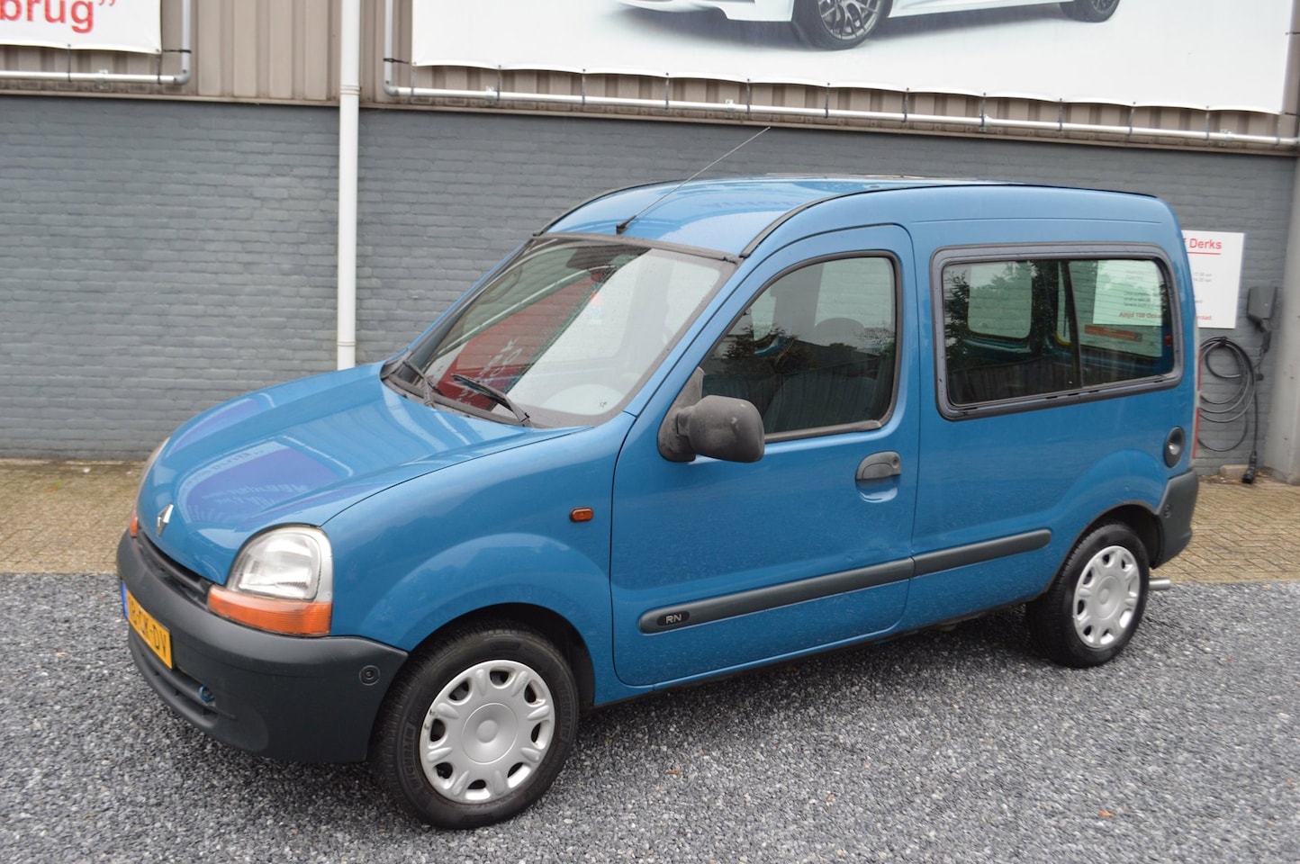 Renault Kangoo - 1.4 RN | Stuurbekrachtiging | Invalide auto | Rolstoelauto | Lift - AutoWereld.nl
