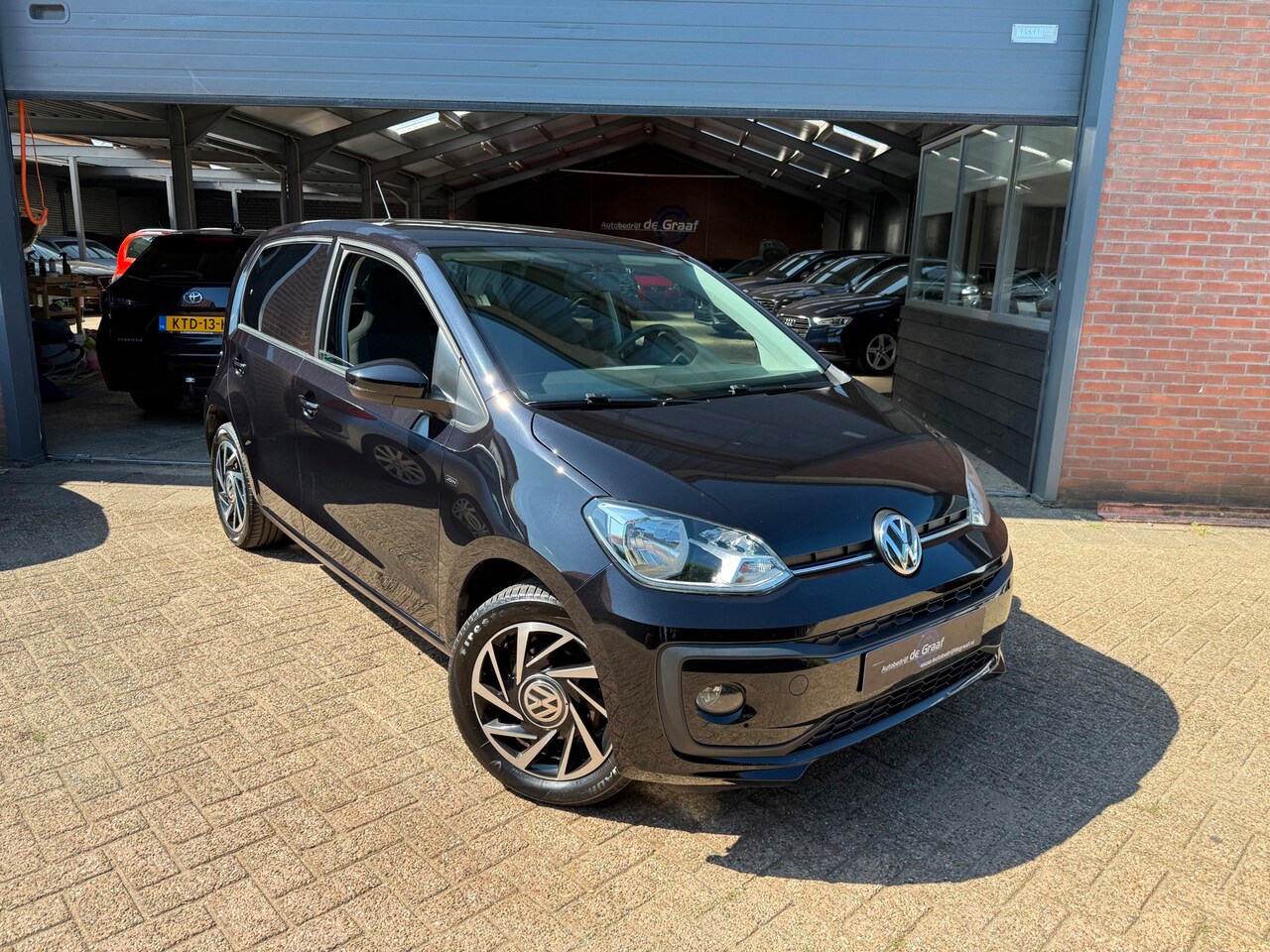Volkswagen Up! - 1.0 BMT JOIN| APP-CONNECT/LMWIELEN/AIRCO - AutoWereld.nl