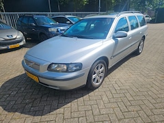 Volvo V70 - 2.4 T Youngtimer 7seats . Zeer netjes. Schuifdak-Leder Memory