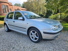 Volkswagen Golf - 1.4-16V 5-deurs