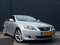 Lexus IS - 250 Business Luxury | Mark Levinson | Camera | Stoelverwarming | Lederen Bekleding