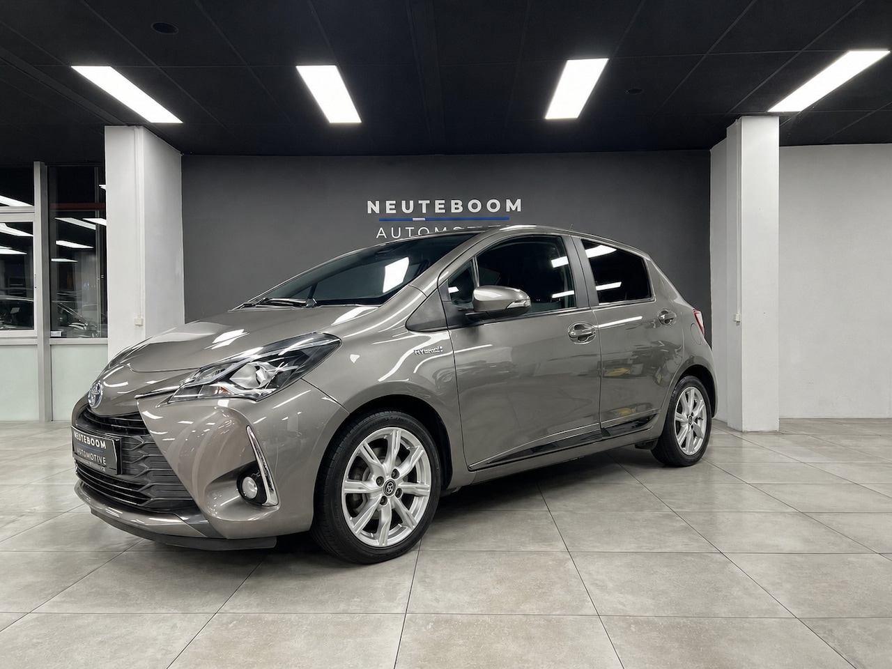 Toyota Yaris - 1.5 Hybrid | Lane Assist | Stoelverwa. | Cruise - AutoWereld.nl