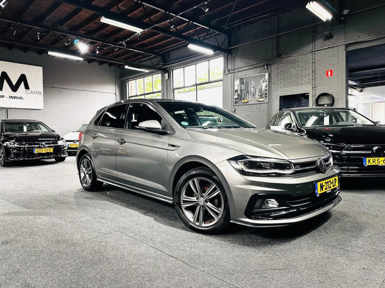Volkswagen Polo - 1.0 TSI 3X R-LINE-Virt COCKPIT - LED -STOELVW- PDC - NAVI - CARPLAY- AUTO CLIMA - SFEER VE - AutoWereld.nl