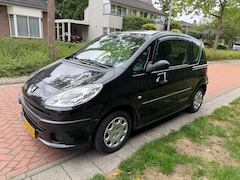 Peugeot 1007 - 1.4 Sesam Urban, Dealer onderhouden