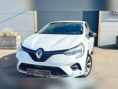 Renault Clio - 1.6 E-Tech Hybrid 140 Premiere Edition