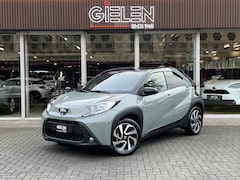 Toyota Aygo X - 1.0 VVT-i MT Pulse Tarragon, 17 inch, Privacy glass, Apple CarPlay/Android auto, Aircondit