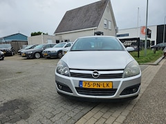 Opel Astra - 1.8 Sport