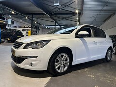 Peugeot 308 - 1.2 PureTech Blue Lease Executive/Panoramadak/Apk nieuw