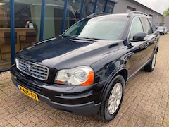 Volvo XC90 - 2.4 D5 Momentum Automaat GRIJS KENTEKEN / YOUNGTIMER