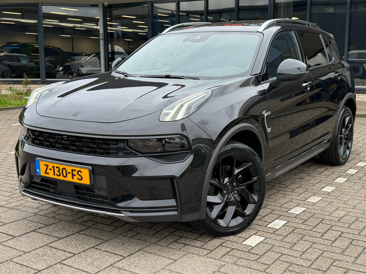 Lynk & Co 01 - 1.5 Black Edition / Zwarte Hemel / 360° Camera Pano / ACC - AutoWereld.nl