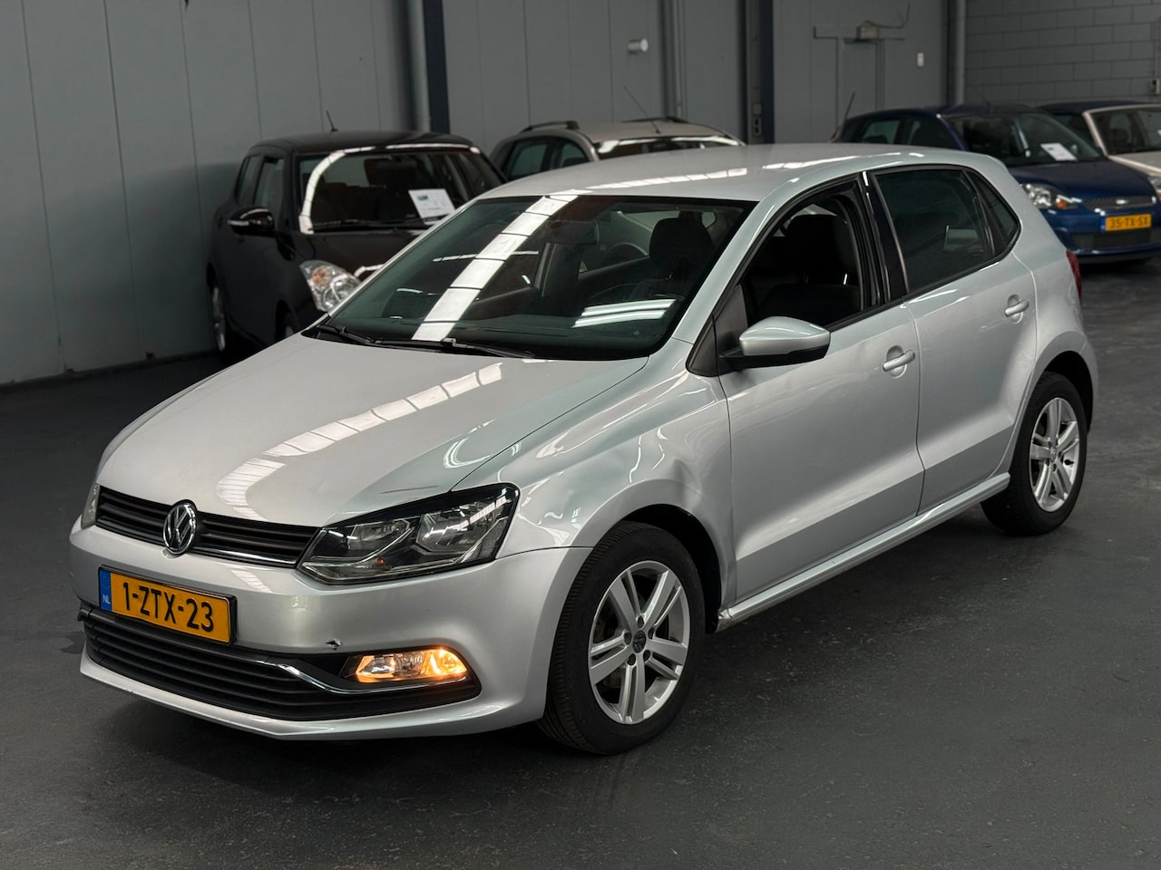 Volkswagen Polo - 1.2 TSI Highline 1.2 TSI Highline Nieuwe APK - AutoWereld.nl