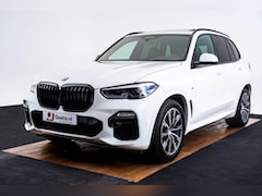 BMW X5 - xDrive30d High Executive M-sport - Panoramadak - Trekhaak - Parking Assistant - Driving As