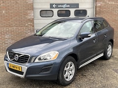 Volvo XC60 - 2.0 D3 Kinetic Automaat Blis 2010
