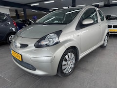 Toyota Aygo - 1.0-12V + airco elektrische pakket half leer lm-velgen 117 dzkm nap
