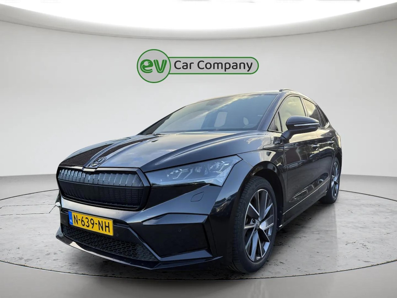 Skoda Enyaq iV - 60 Sportline | SOH 92% | Panoramadak | Camera | Carplay | Cruise Control | 20 Inch - AutoWereld.nl