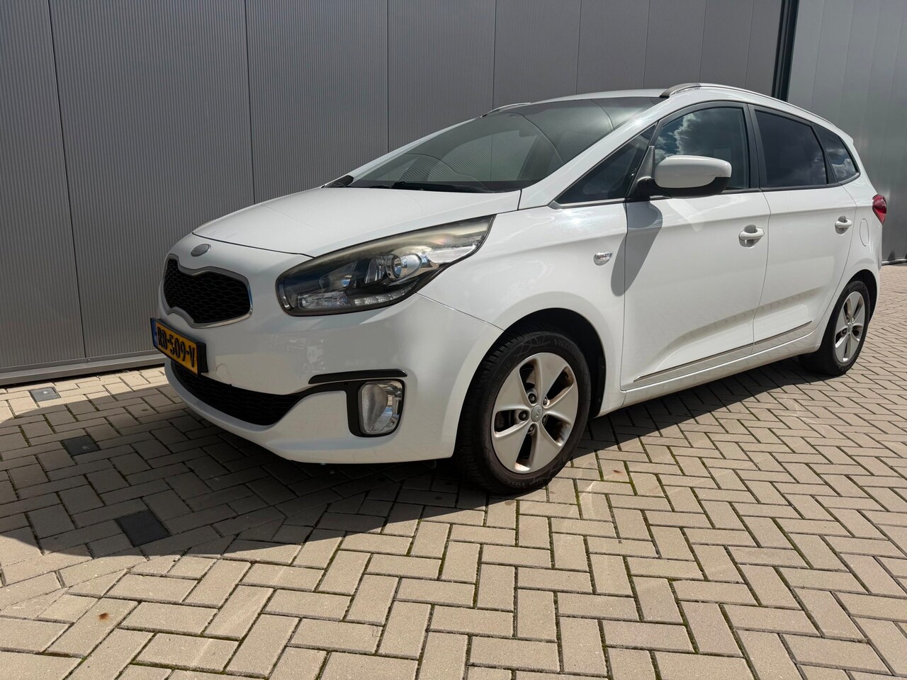 Kia Carens - 1.6 GDi Comfort Pack 1.6 GDi Comfort Pack - AutoWereld.nl