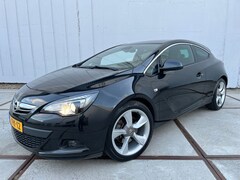 Opel Astra GTC - 1.6 Turbo 200 pk Sport | NAP | clima | navi | sensoren | sportstoelen | 19"velgen | ledere