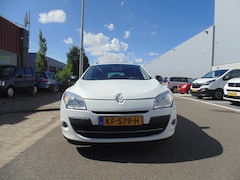 Renault Mégane Estate - 1.4 TCe GT-Line 2-08-2011 met Navi airco opendak